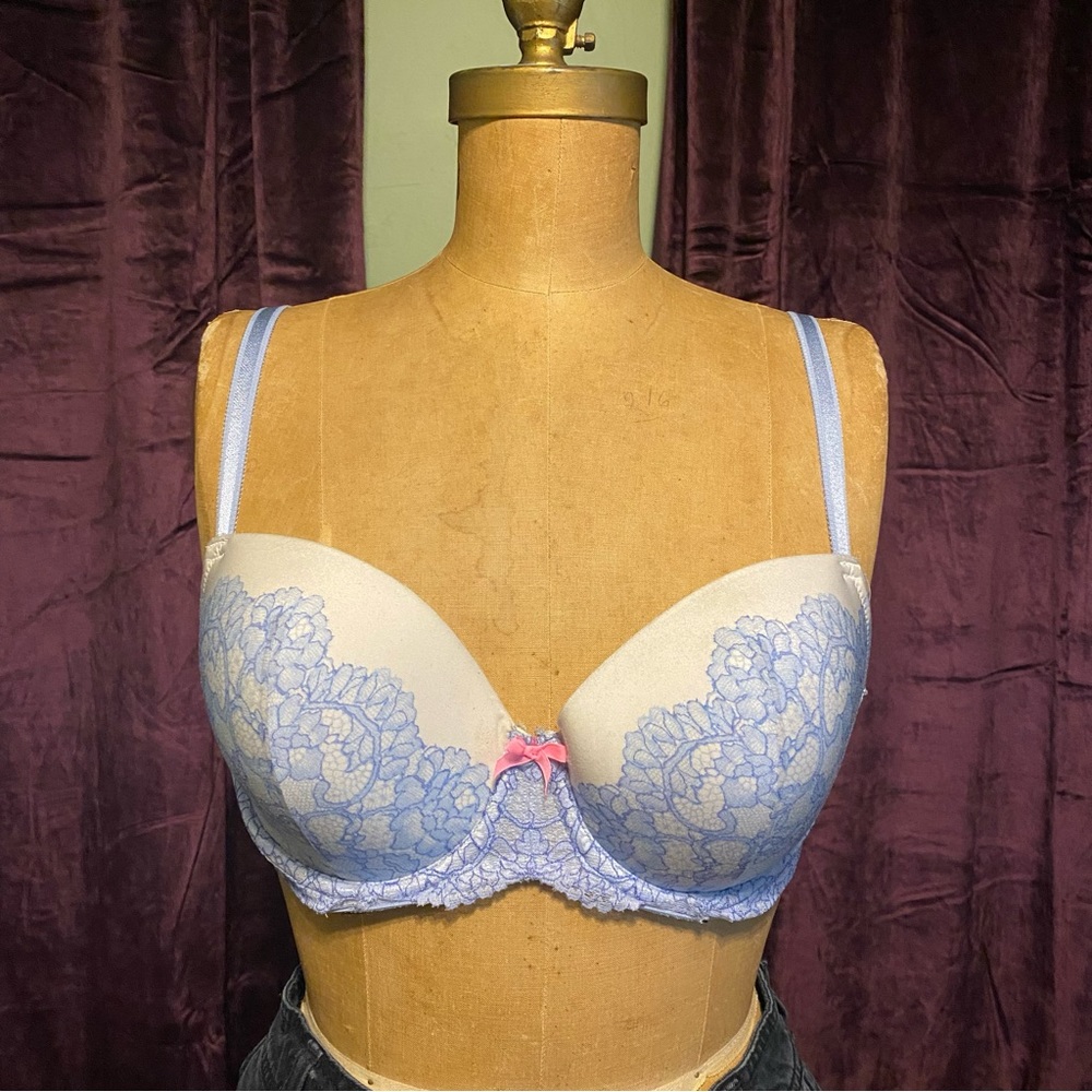 Victoria Secret dream angels bra